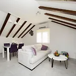 Piccolo Paradiso *