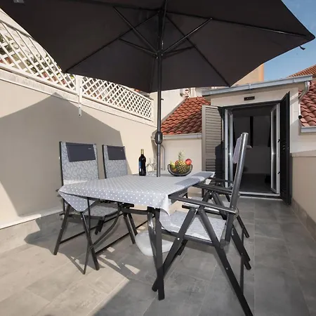 Piccolo Paradiso Апартаменти Спліт